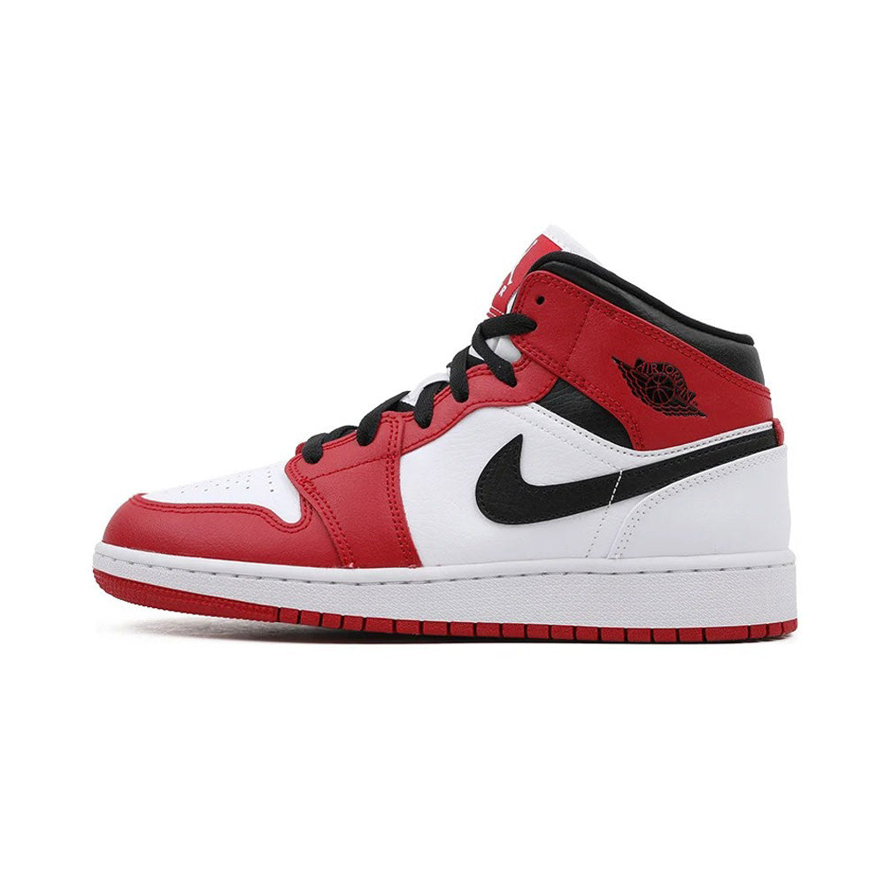 Jordan 1 Mid "Chicago"