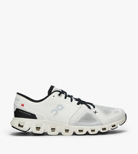 "Cloud x3 low-top sneakers black white"