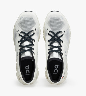 "Cloud x3 low-top sneakers black white"