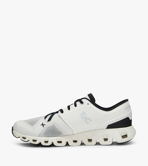 "Cloud x3 low-top sneakers black white"