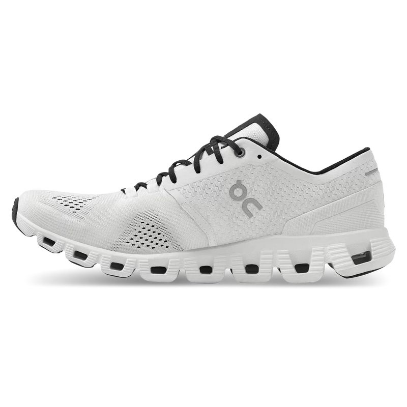 "Cloud x3 low-top sneakers white black"