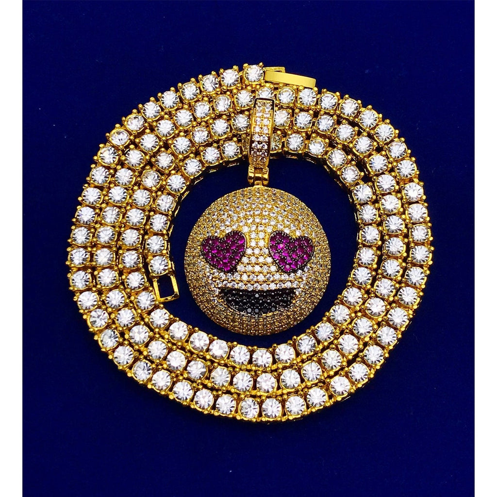 😍Heart Face Emoji Yellow Gold Pendant
